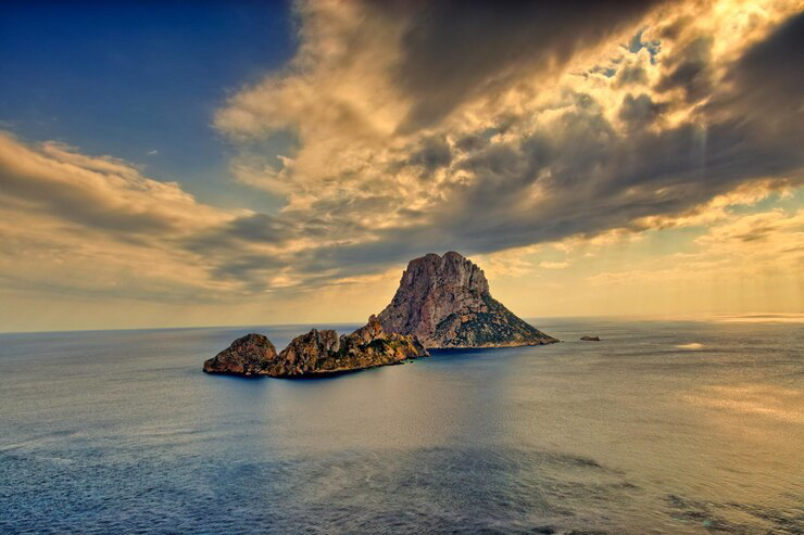 Es Vedrà: El islote mágico de Ibiza